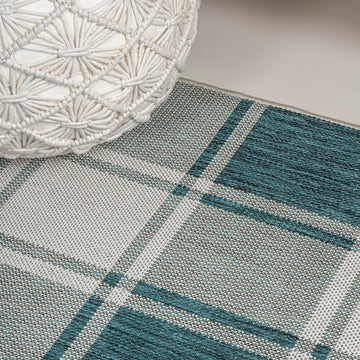 Sabine Traditional Farmhouse Bold Gingham Area Rug